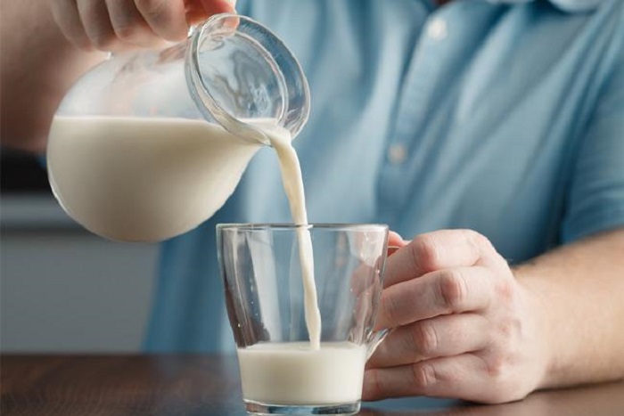 Manfaat Kesehatan Konsumsi Susu Kambing Etawa
