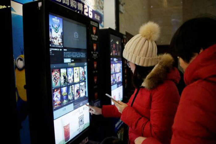 Pasar Film China Kehilangan Momentum