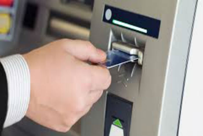 Inilah Tanda Mesin ATM yang tak Aman untuk Transaksi