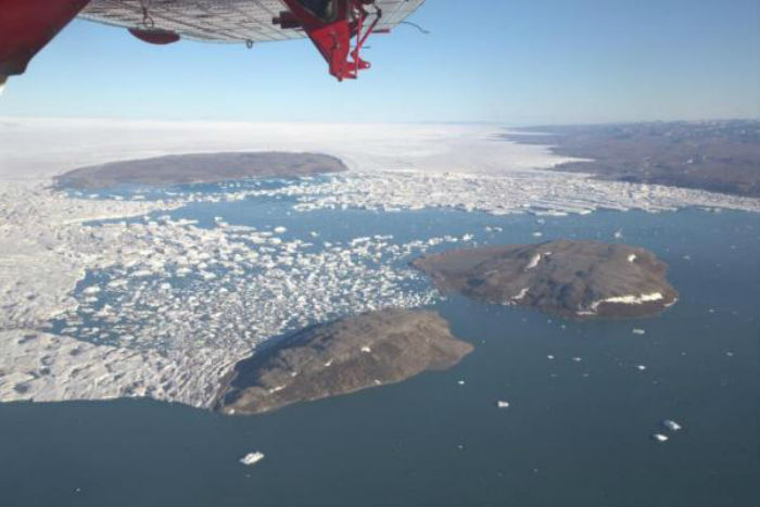 Aliran Es yang Sensitif Telah Menghabiskan Gletser Greenland Selama 45.000 Tahun