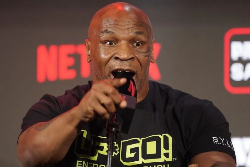 Mike Tyson: Berjuang Kembali setelah Insiden Kesehatan