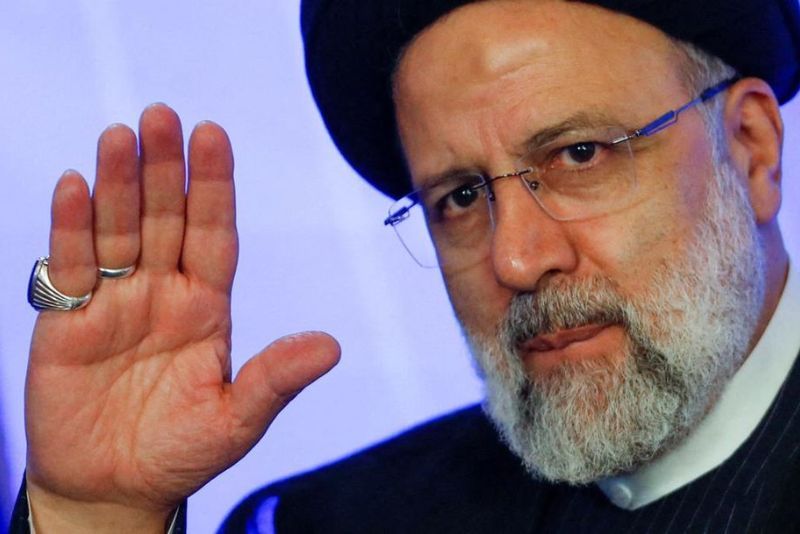 Iran Resmi Umumkan Presiden Raisi Meninggal dalam Kecelakaan Heli