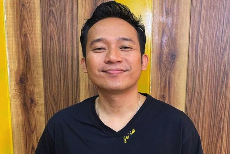 Denny Cagur Berhasil Menjadi Anggota DPR dengan Meninggalkan Karier Entertainment yang Dibangun Selama 25 Tahun