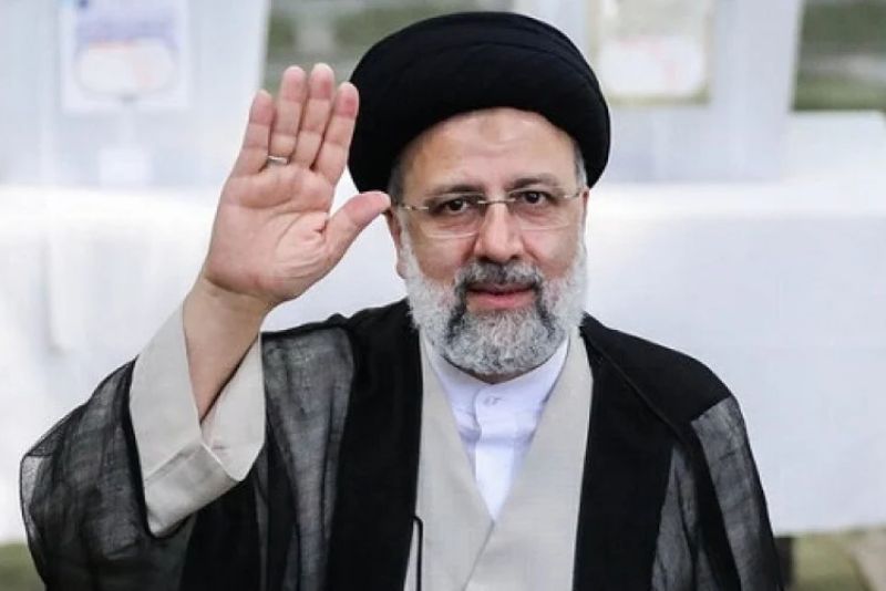 Tangis Presiden Sementara Iran, Mohammad Mokhber Pecah di Depan Jenazah Raisi