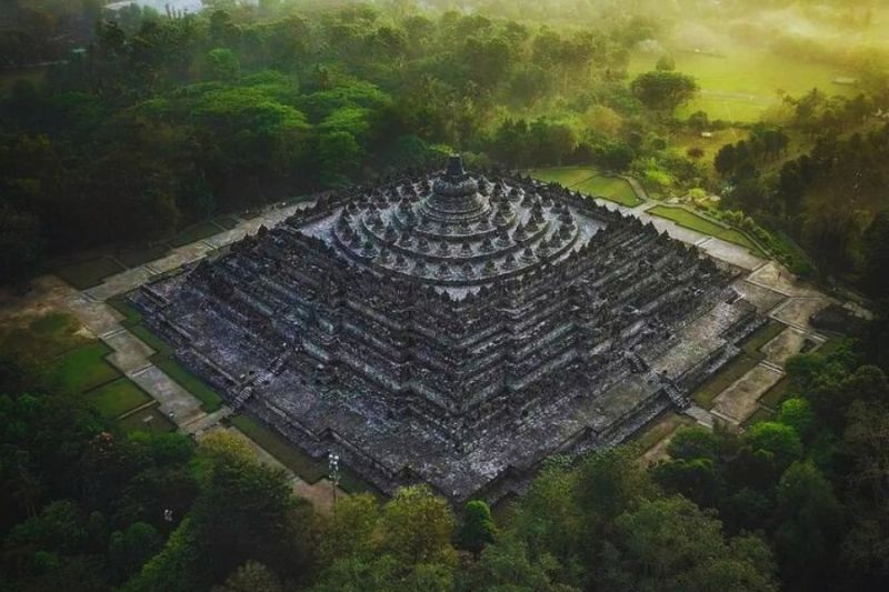 Rahasia Suku Kuno di Candi Borobudur