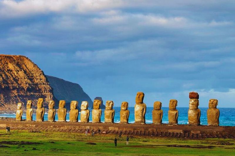 Easter Island: Misteri Patung Moai yang Menakjubkan