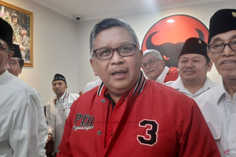 PDIP Jalin Komunikasi dengan RK hingga Bima Arya soal Pilkada Jabar