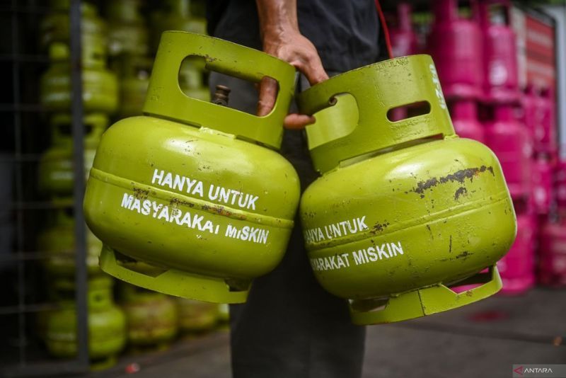 Mulai 1 Juni, Pembelian LPG 3kg Wajib Pakai KTP