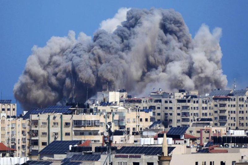 Bom-bom Israel ke Jalur Gaza: Kemanusiaan yang Lupa