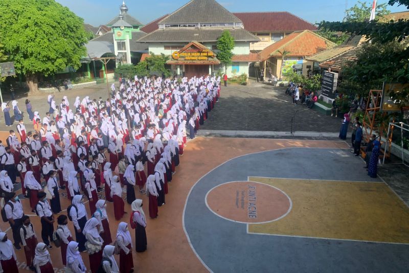 Lingkungan Sekolah