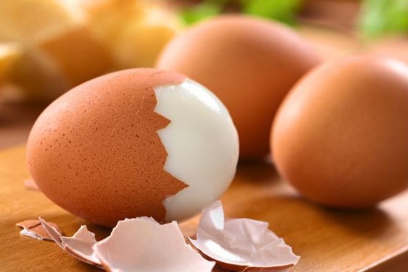 Cara Merebus Telur Agar Telur Tetap Utuh dan Mudah Dikupas, Coba Masukkan Bahan Dapur Ini ke Dalam Air Rebusan