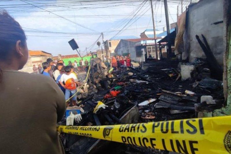 Rumah Wartawan di Karo Dibakar OTK Diduga Usai Ungkap Praktik Perjudian