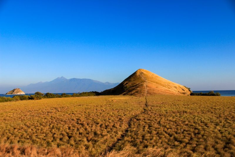 Pulau Kenawa: Keindahan Alam di Sumbawa Barat