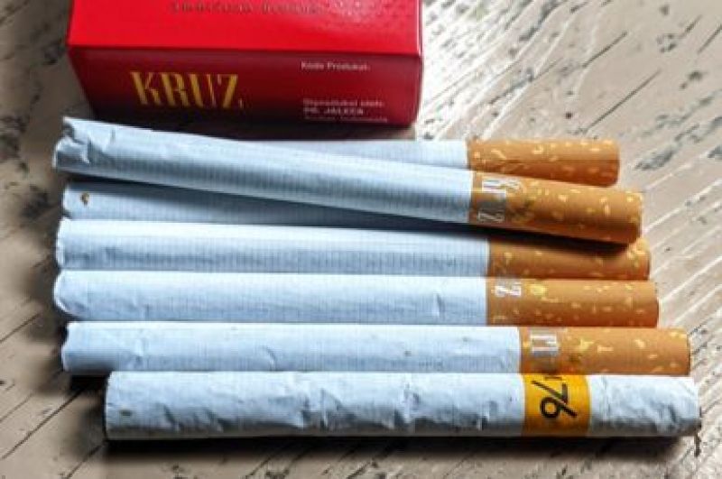 Pemerintah Indonesia Melarang Penjualan Rokok Eceran: Aturan dan Alasannya