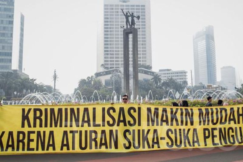 Pengaruh Ekonomi terhadap Tingkat Kriminalitas: Studi Kasus dan Implikasinya