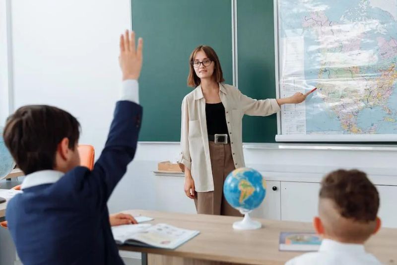 Pentingnya Pendidikan Karakter dalam Kurikulum Sekolah