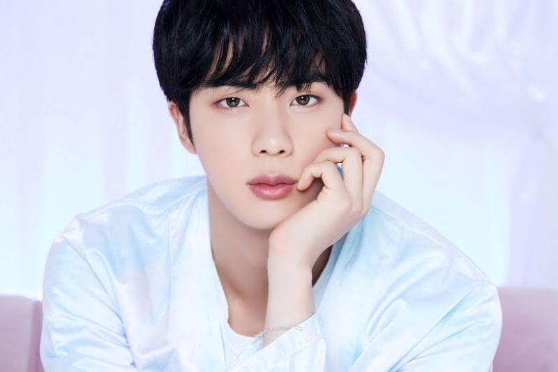 Pesona Visual Kim Seok Jin