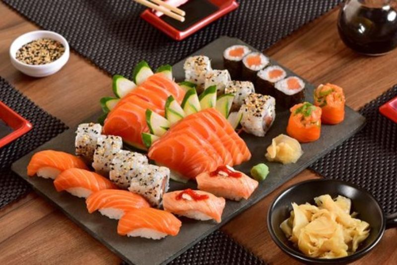 Wisata Kuliner Jepang: Sushi, Ramen, dan Tradisi Makanan Khas