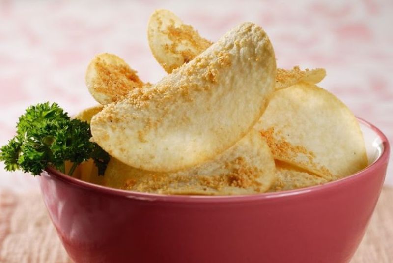 Resep Garlic and Cheese Potato Chips Enak