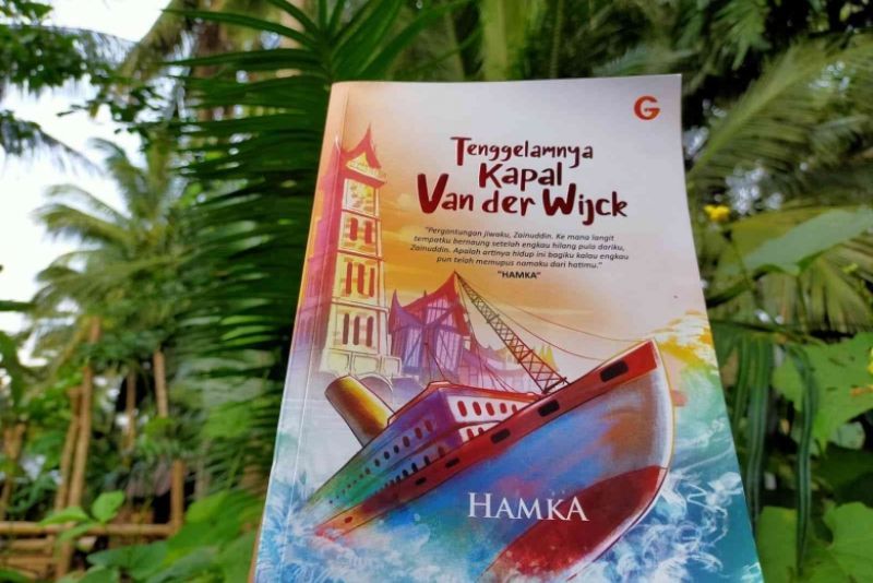 Resensi "Tenggelamnya Kapal Van Der Wijck" oleh Hamka