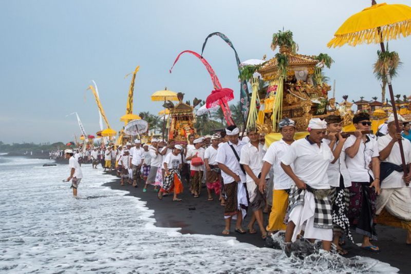 Makna dan Filosofi Upacara Nyepi di Bali