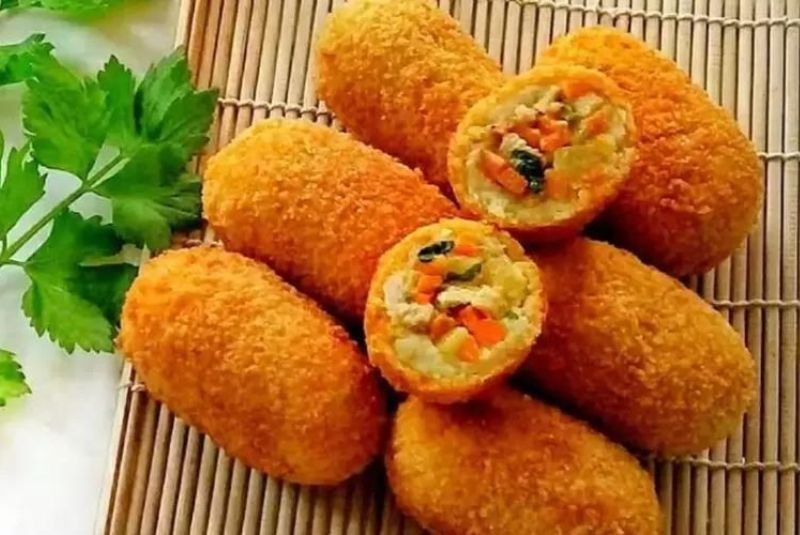 Resep Kroket Kentang Isi Ayam Wortel Enak dan Renyah