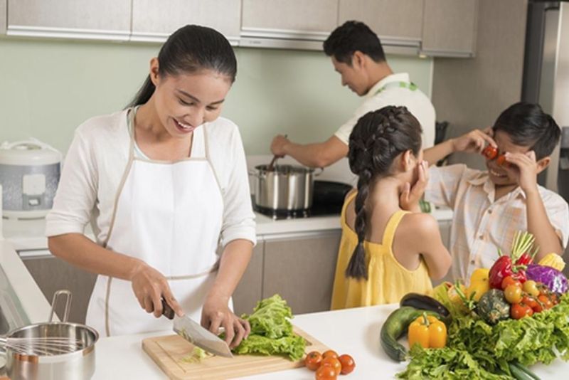 Memasak Bersama Keluarga