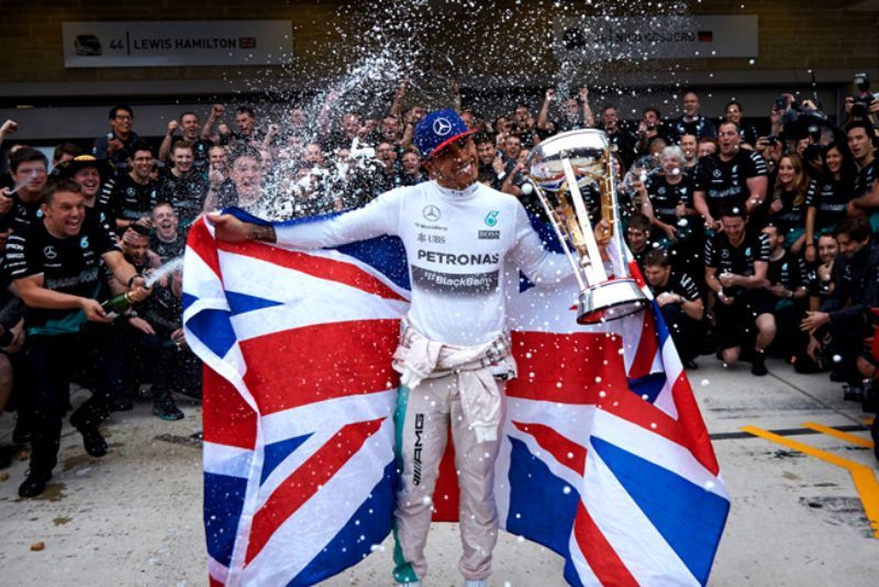 Perjalanan Lewis Hamilton Menuju Gelar Juara Dunia