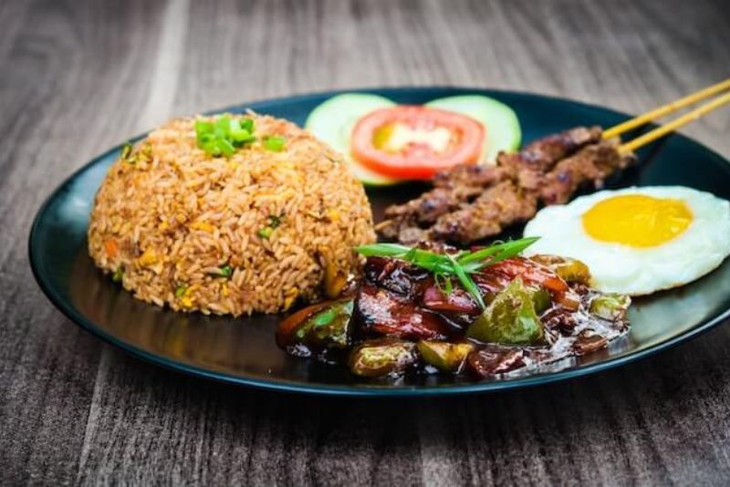 Sensasi Rasa: Makanan Viral yang Menggoyang Lidah