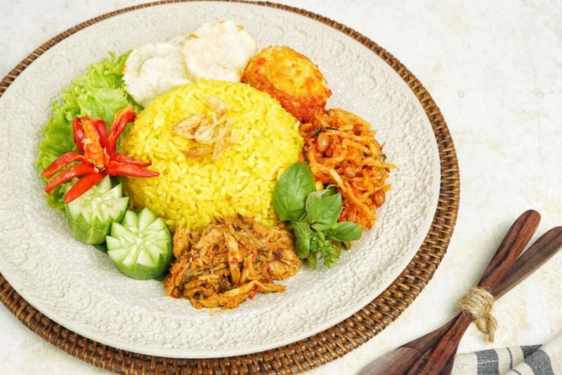 Resep Nasi Kuning Enak dan Empuk