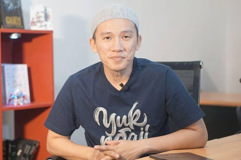 Pendidikan Islam menurut Ustadz Felix Siauw: Membangun Generasi Qur'ani