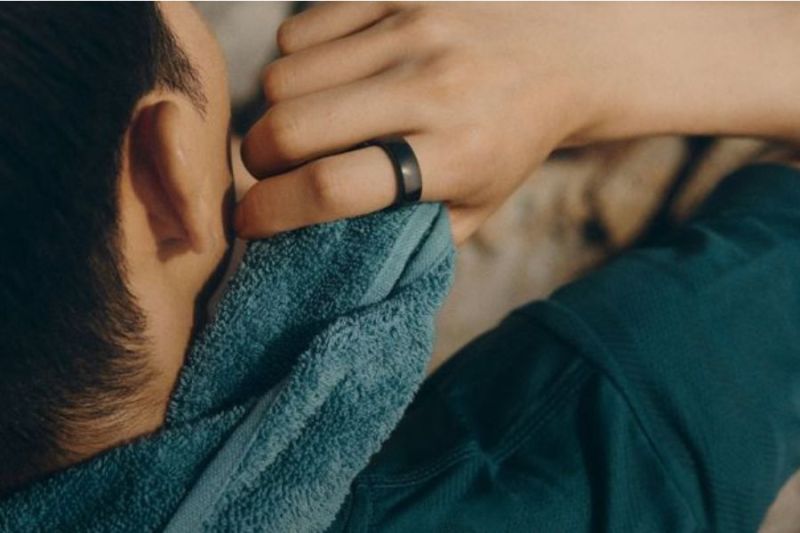 Oura Ring. Smart Ring for Fitness, Stress, Sleep & Health.