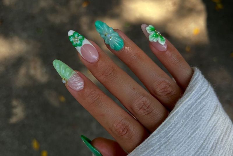 Lagi Viral di TikTok, Begini Desain Nail Art Floral 3D