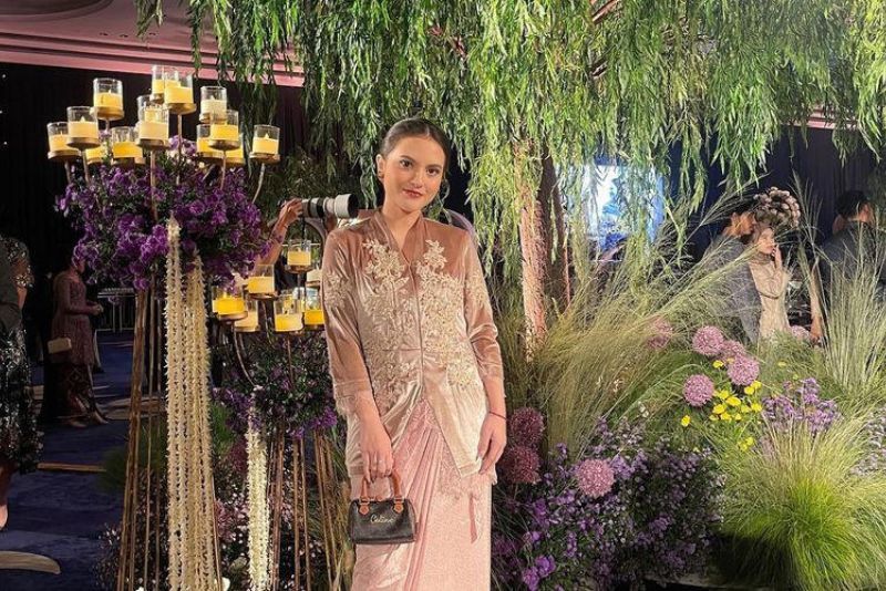 Penampilan Cantik Marsha Aruan di Pernikahan Thariq dan Aaliyah