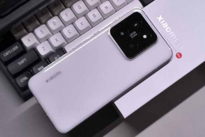 Xiaomi 14.