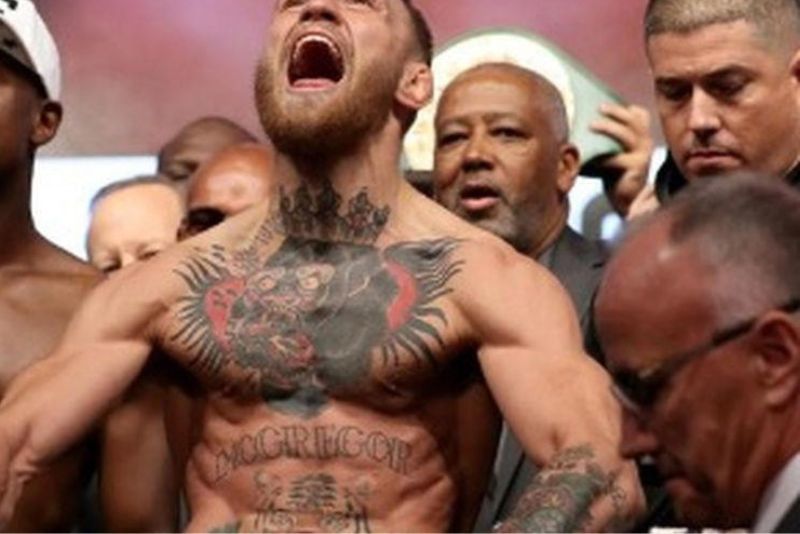 Conor McGregor lagi-lagi mengolok-olok Khabib Nurmagomedov yang tengah kesusahan