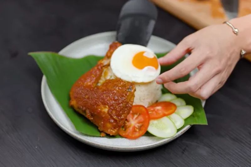 Resep ayam bumbu rujak