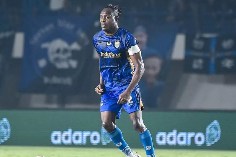 Victor Igbonefo Ingin Pensiun di Persib Bandung