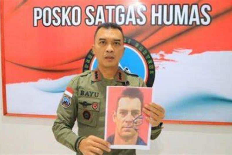 Kata Polisi, Pilot Helikopter Asal Selandia Baru Dibunuh di Papua