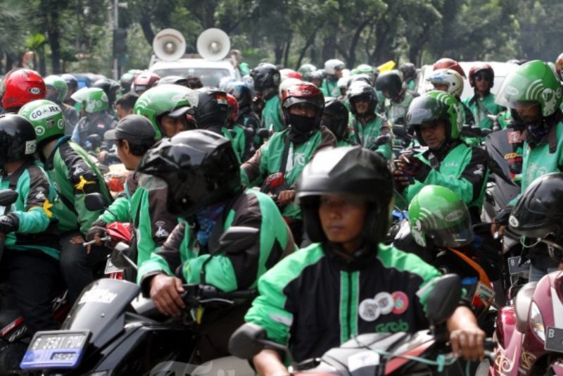 Ribuan Ojol Demo, Keluhkan Soal Kesejahteraan hingga Sulit Dapat Penumpang