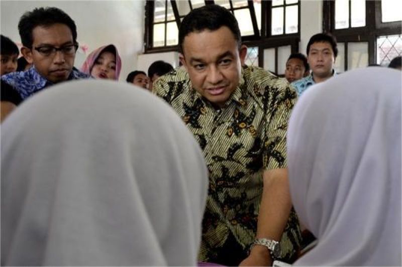 mendorong pendidikan -anies.jpg