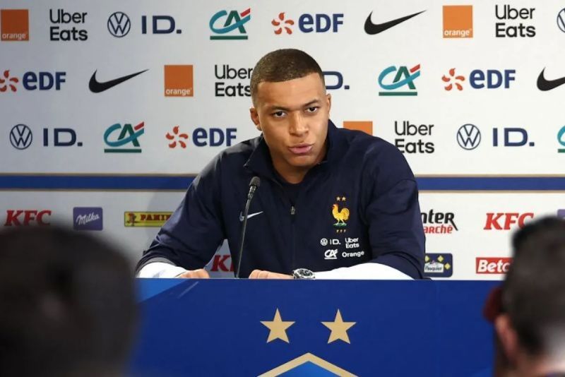 Kylian Mbappe saat konferensi pers jelang Piala Eropa 2024 di Longeville-les-Metz, Prancis pada Juni 2024