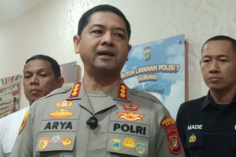 Kapolres Metro Depok Kombes Pol Arya Perdana