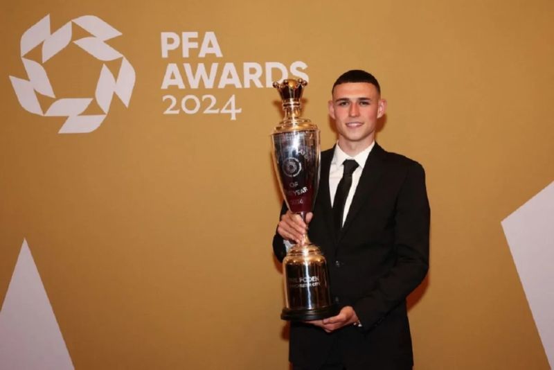 Phil Foden sebut penghargaan Pemain Terbaik PFA sangat istimewa