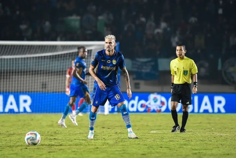 Pemain Asing Persib Bandung Tyronne del Pino Bandingkan Liga Indonesia dengan Thailand