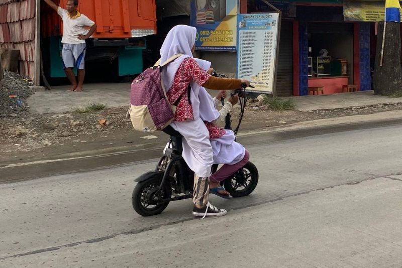 Kesiapan Mental Anak Jadi Faktor Utama dalam Penggunaan Sepeda Listrik ke Sekolah