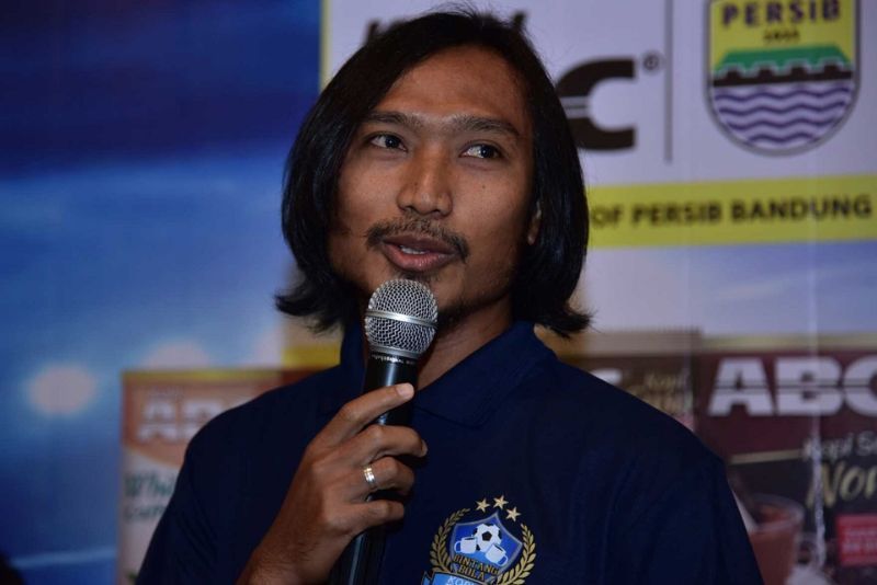 Legenda Persib Bandung, Hariono