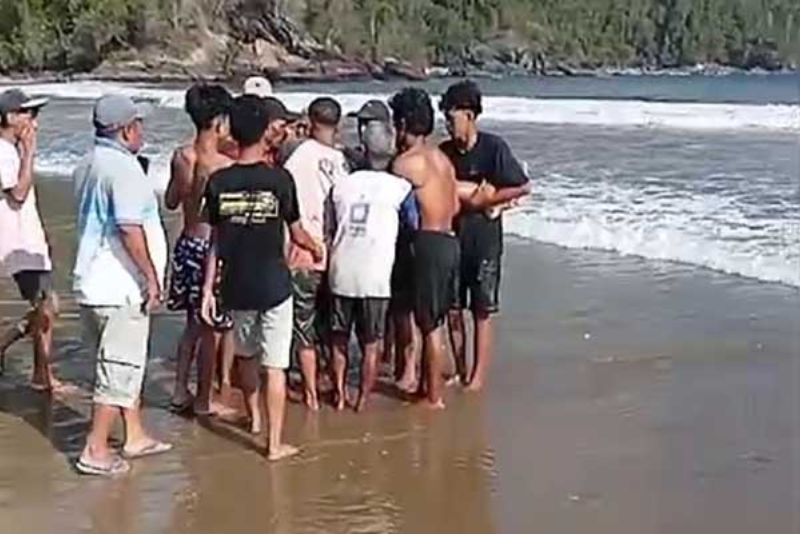 Wisatawan pantai selatan Malang tewas tenggelam