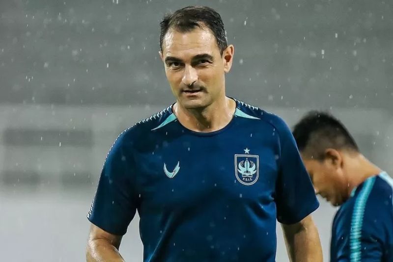 pelatih PSIS Semarang, Gilbert Agius