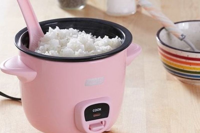 Solusi Agar Rice Cooker Tidak Cepat Bau